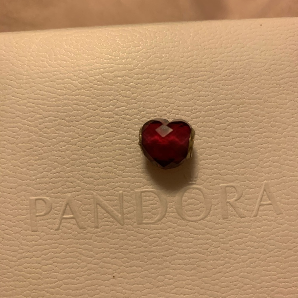 Pink heart shaped pandora charm